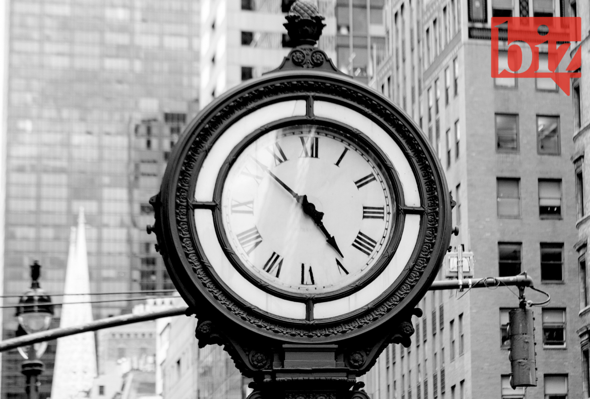 Copertina familybiz come gestire i passaggi generazionali nelle imprese di famiglia